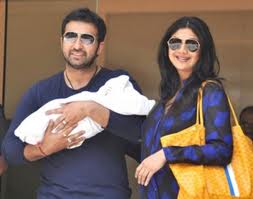 shilpa shetty busy with son